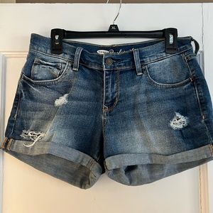 Super cute boyfriend jean shorts! Gently used!